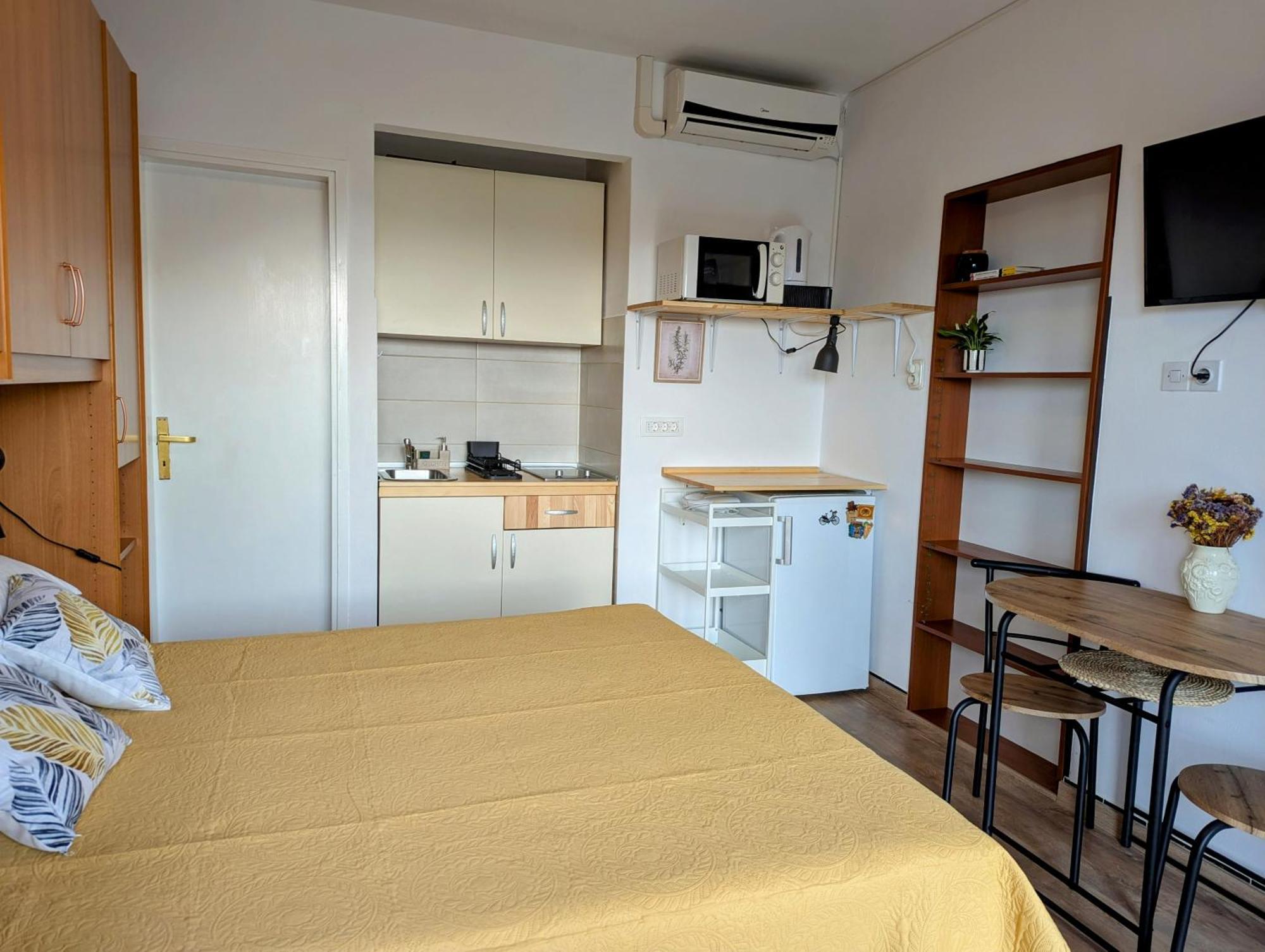 Apartments Ada 罗维尼 客房 照片